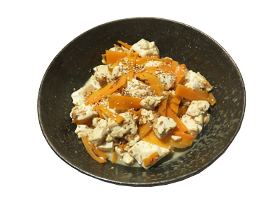人参と豆腐の炒り煮